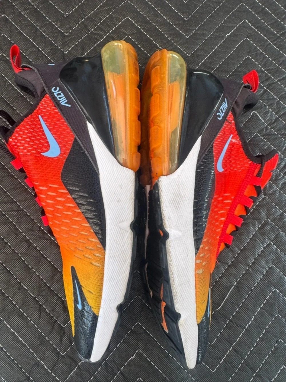 Nike Air Max 270 Red to Orange Gradient Running Shoes